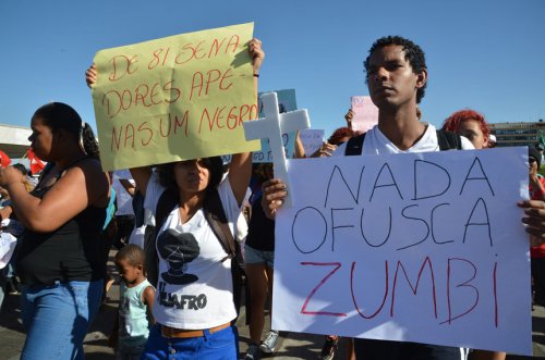 06102014-123834-927596-racismo-001901