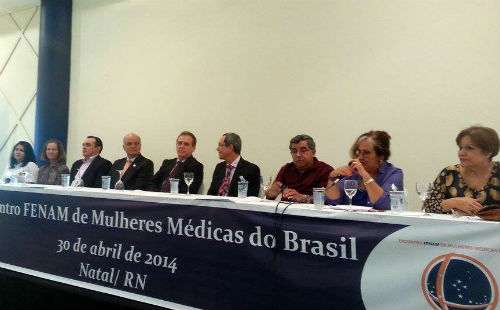 30042014-153126-fenamencontromulherespequena