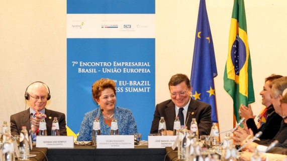 27022014-165402-dilmabruxelas
