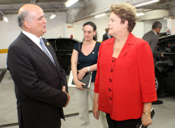 17112014-110610-dilmasanciona