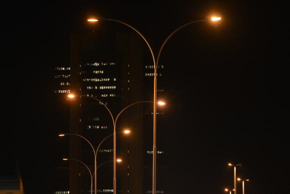 03022015-141019-energiailuminacaopublica-9